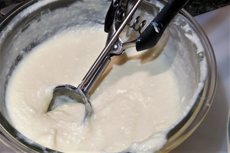 Scoop filling Cheese Blintzes Scoop filling Cheese Blintzes