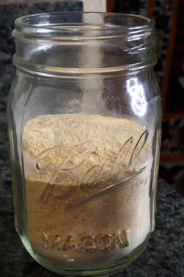 Homemade Garlic Powder | This Uncomplicated Life