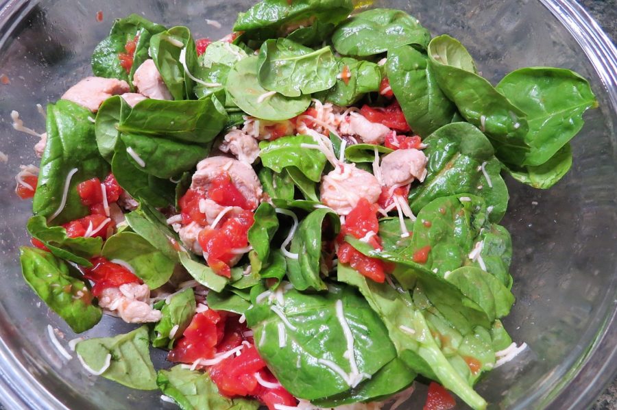 Spinach turkey and tomatoes Pesto Alfredo Turkey Casserole Spinach turkey and tomatoes Pesto Alfredo Turkey Casserole